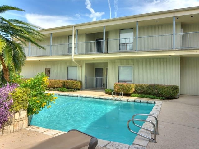 3840 Far West Blvd Unit #219