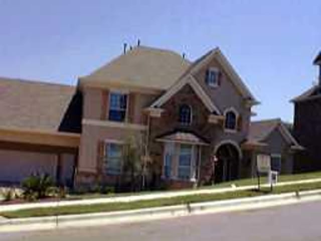 3841 RIVER PLACE BLVD