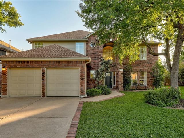 3856 Sendero Dr