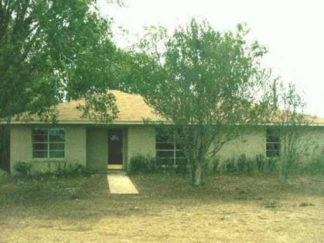 389 Beaver RD