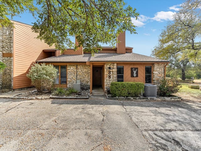 39 Cypress Fairway VLG