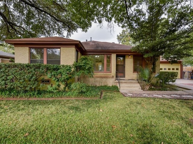 3902 Sycamore Dr