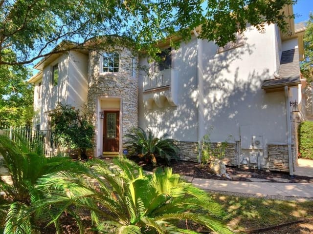3903 Gaines CT
