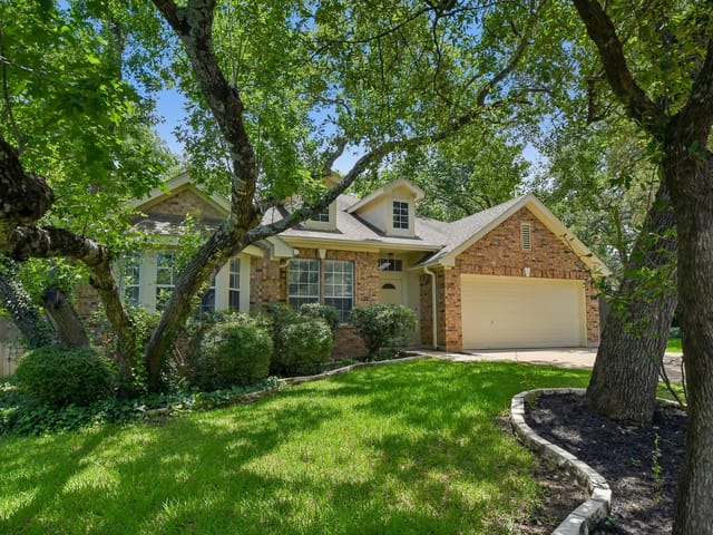 3903 Wharton CT