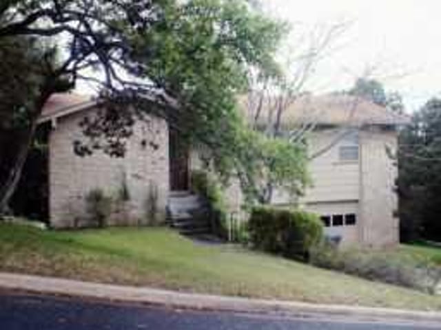 3904 GLENGARRY Dr