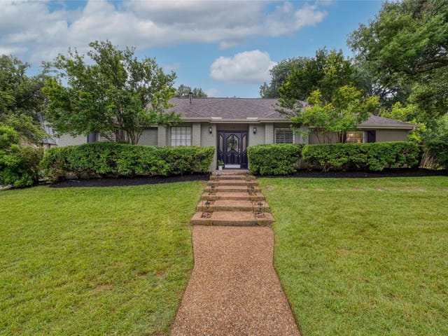 3905 Hyridge Dr