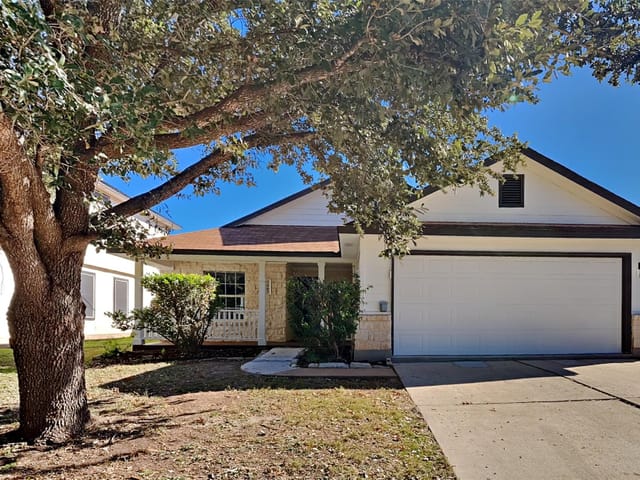 3905 Louise Lee Dr