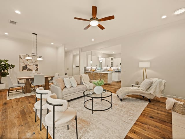 3907 Bailey LN