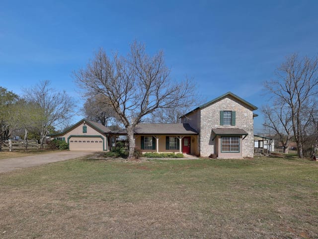 3908 Lone Oak Trl