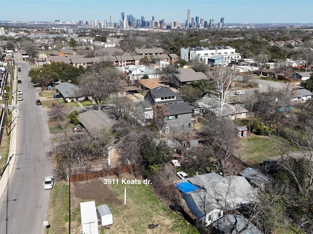 3911 Keats Dr