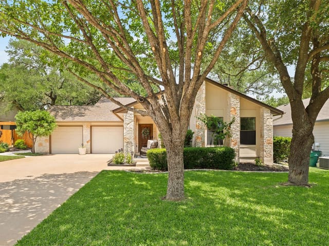 3912 Capistrano TRL