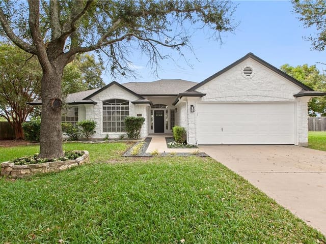 3913 Lemos Dr