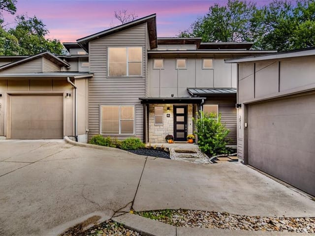 3913 Valley View RD Unit #B