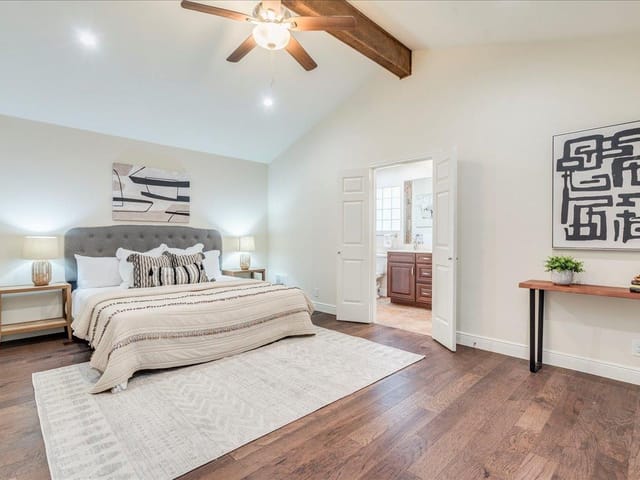 3916 Cordova Dr