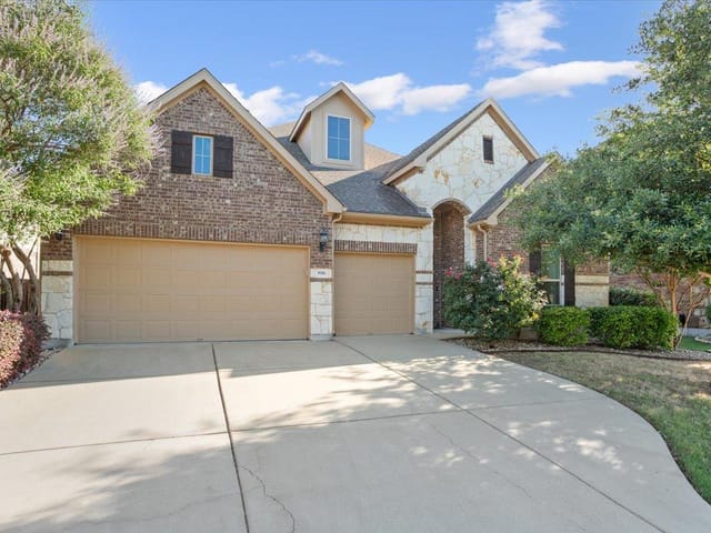 3916 Octavia Dr