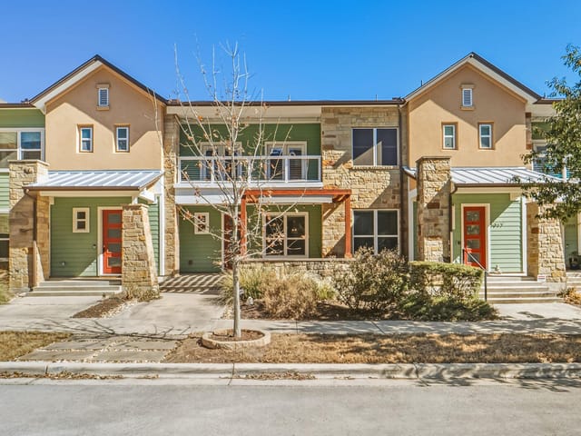 3919 Vaughan ST - front exterior - Luxury home in Mueller Sec Vii-C Sub Amd, Austin, TX