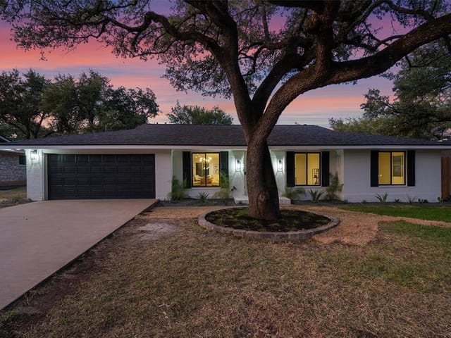 3920 Greystone DR