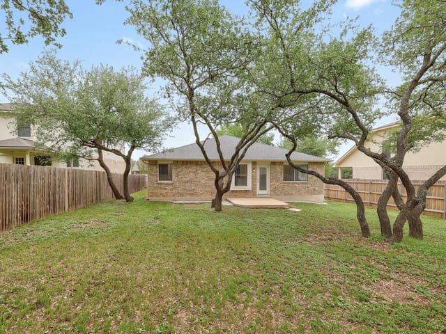 3942 UPPER PASSAGE LN
