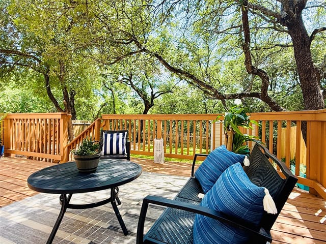 3957 Canyon Glen Cir