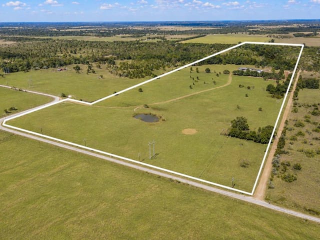 3995 COUNTY ROAD 405