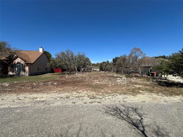 4 Arrow Point Cir