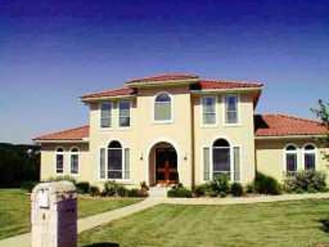 4 TORRINGTON CT
