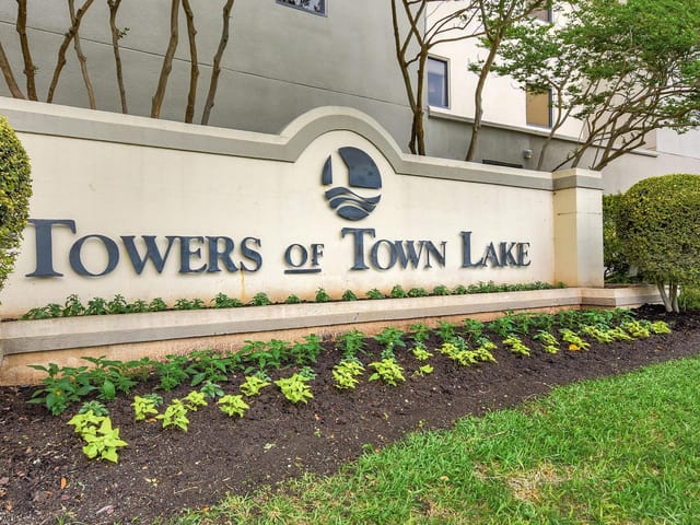 40 N Interstate 35 Unit #3B3