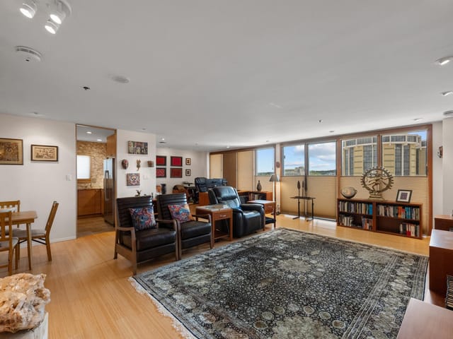 40 N Interstate 35 Unit #7D4