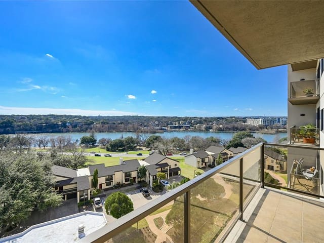 40 N Interstate 35 Unit #9D3