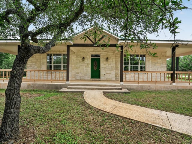 400 Barton Creek Dr