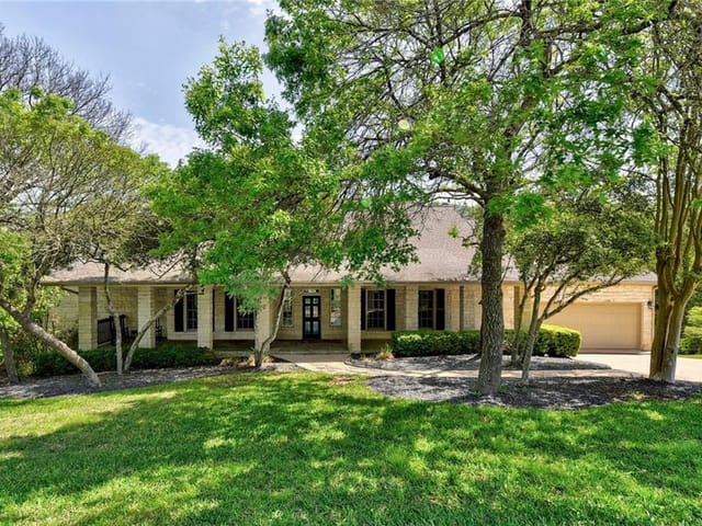 400 Cedar Oak DR