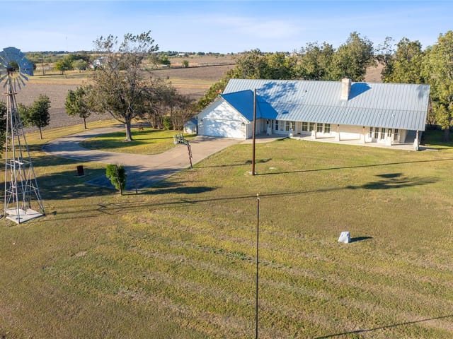400 County Road 483