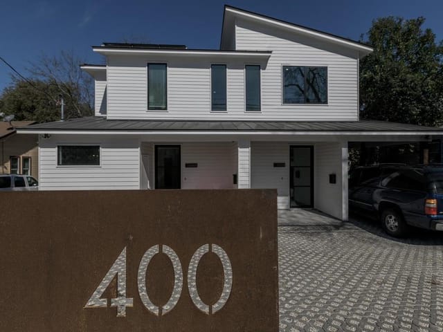 400 W Monroe St Unit #A