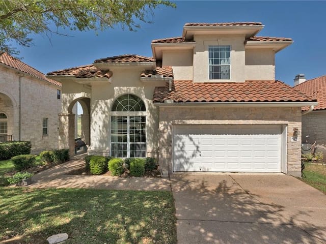 4000 Coopers Hawk Cv