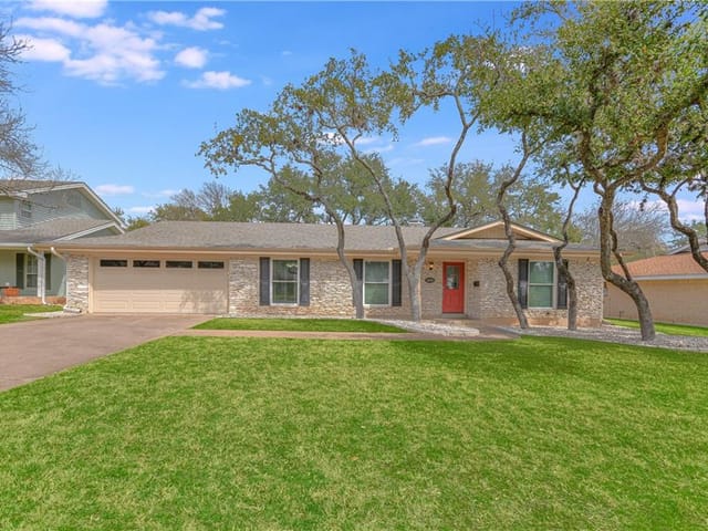 4000 Greystone Dr
