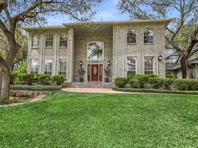 4000 Shadow Oak LN