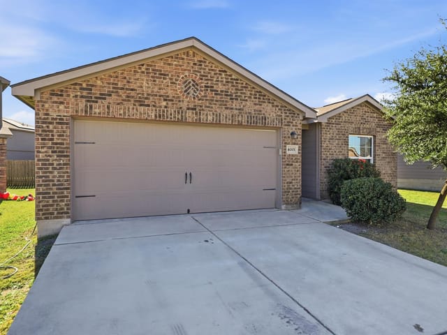 4001 Cressler Ln Unit #15G