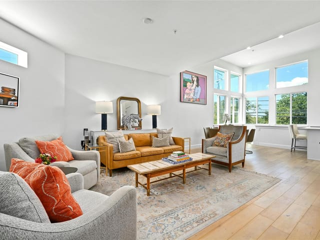 4001 Red River St Unit #2