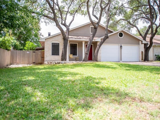 4003 Gemstone Rd