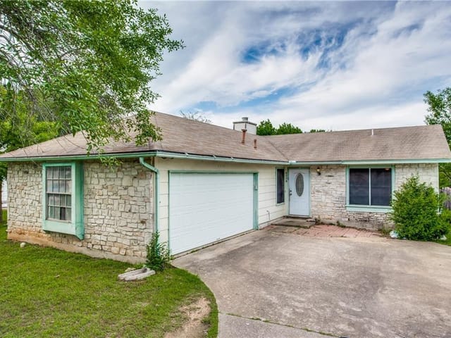 4004 Alexandria Dr