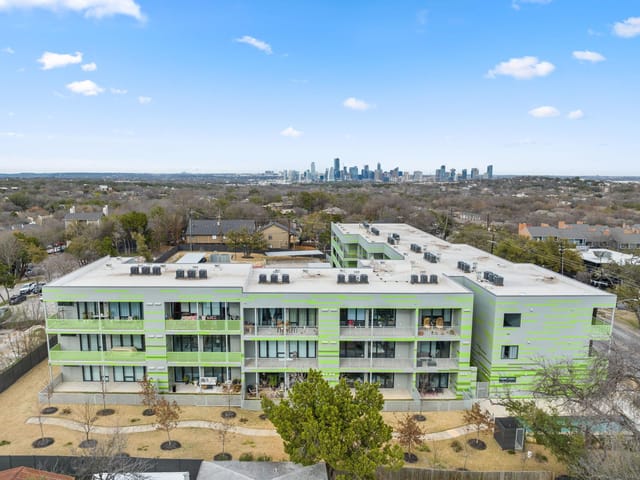 4004 Banister LN Unit #102