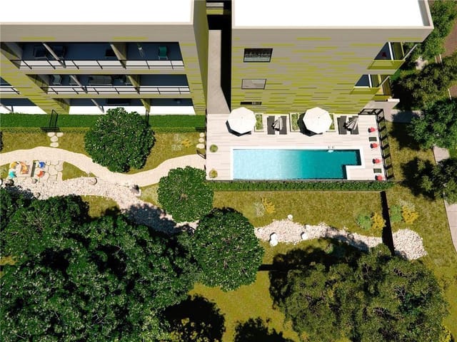 4004 Banister LN Unit #207