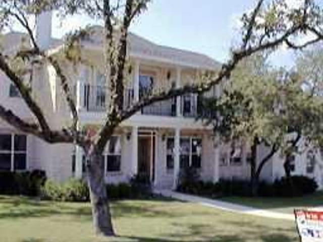 4004 LOCHWOOD BEND CT