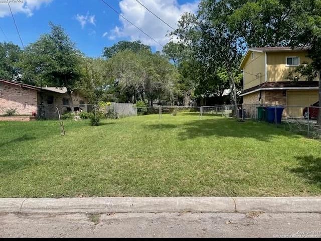 4004 Meeks Ave