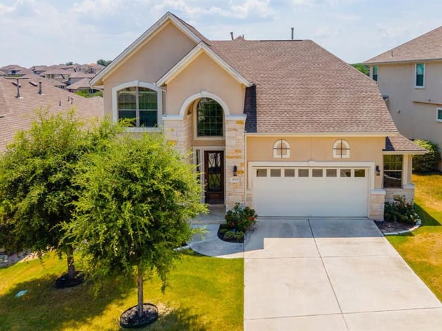 4004 Tordera DR