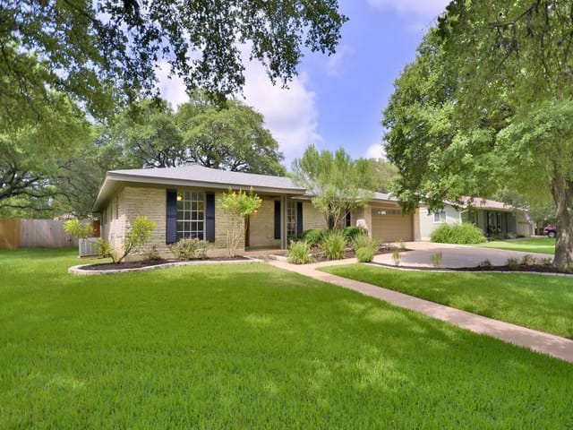 4007 Far West Blvd