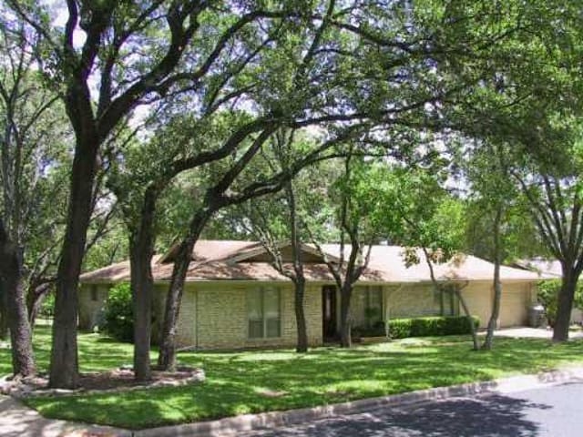 4008 Edgerock Dr