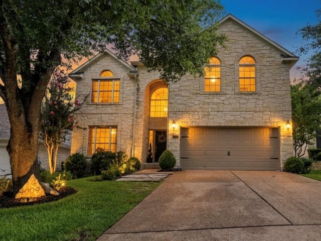4009 Sable Oaks DR