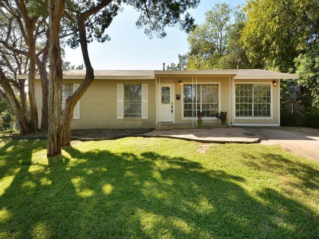 401 Cherry Hill DR