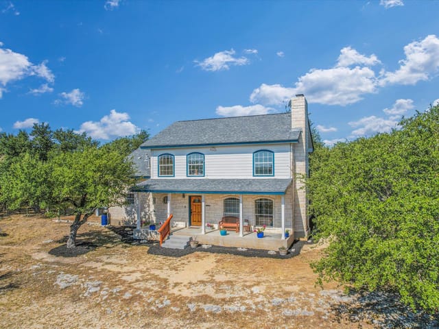401 N RAINBOW RANCH RD